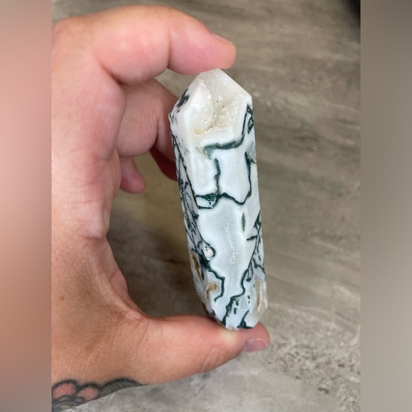 Tree Agate Crystal Tower - Picture 1 of 3